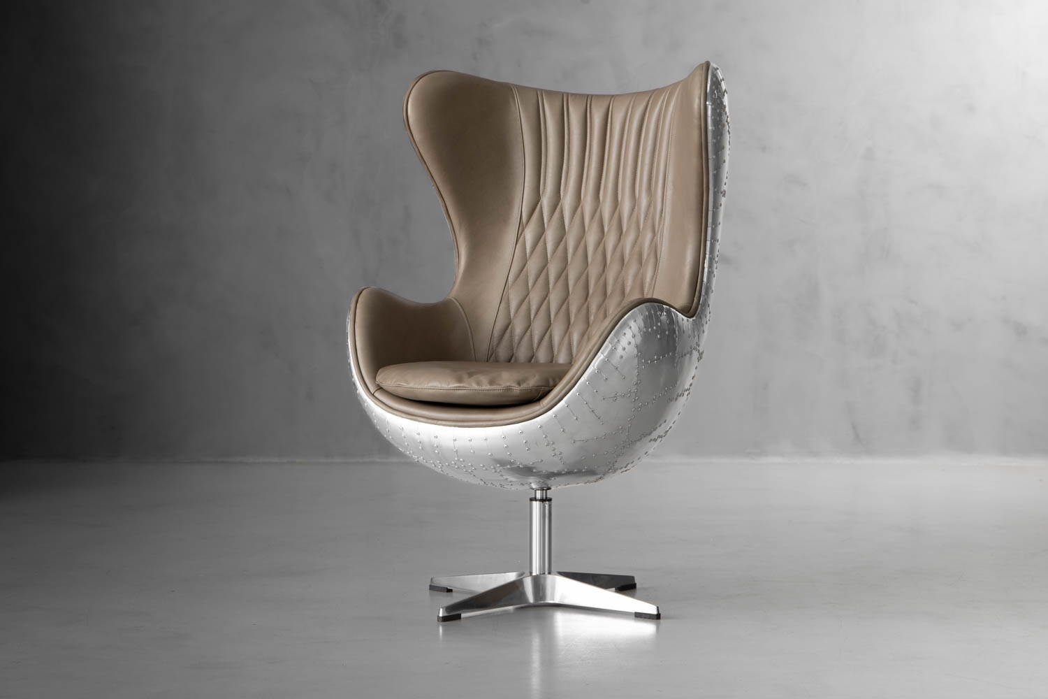Hawker Leather Egg Chair - Spitfire Edition | Cielo