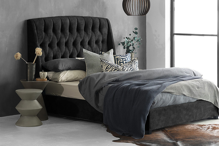 Aubrien Kylan Bed - King -