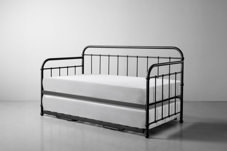 Eralena Metal Daybed...