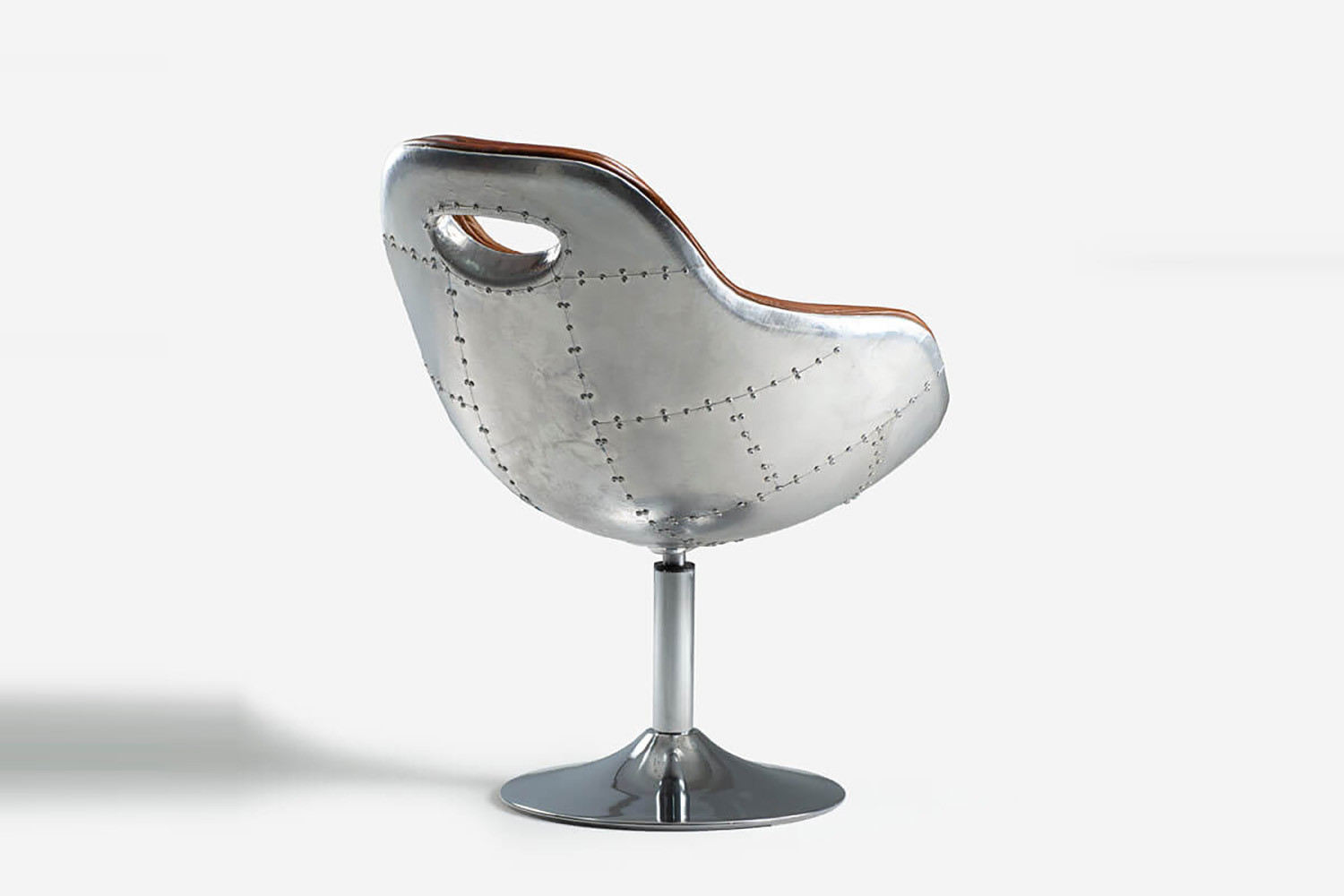 Falcon Leather Chair | Cielo